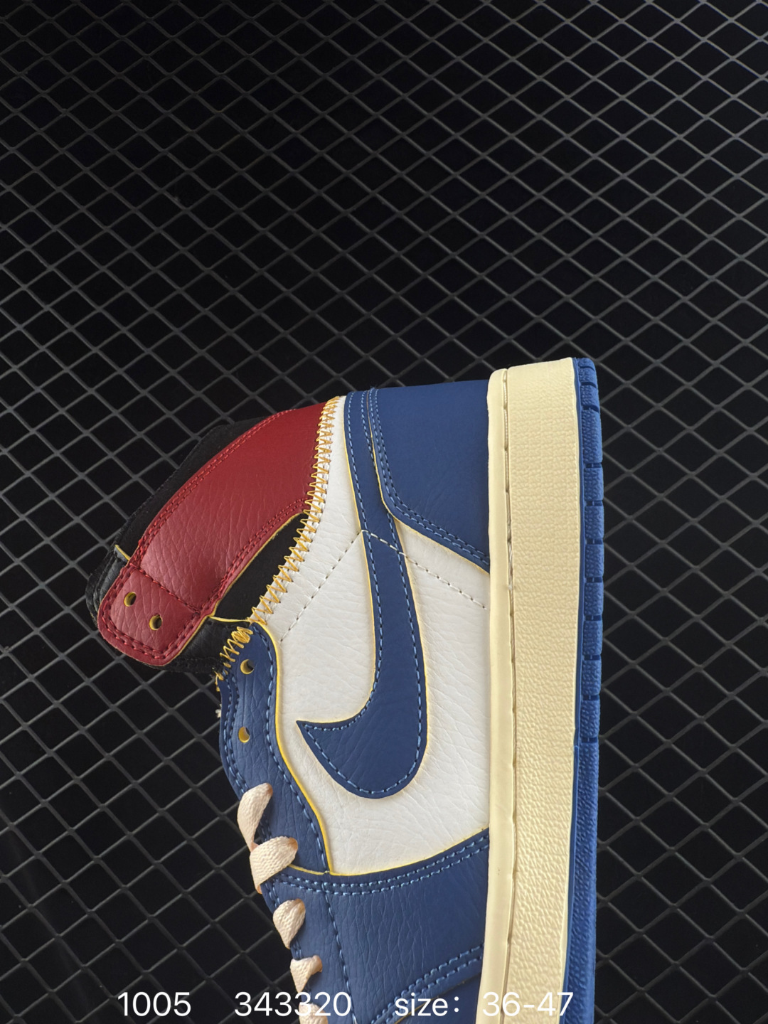 Nike Air Jordan 1 Retro Mid